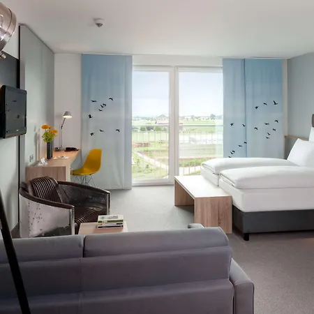 Hotel Essential By Dorint Stuttgart/airport 3*