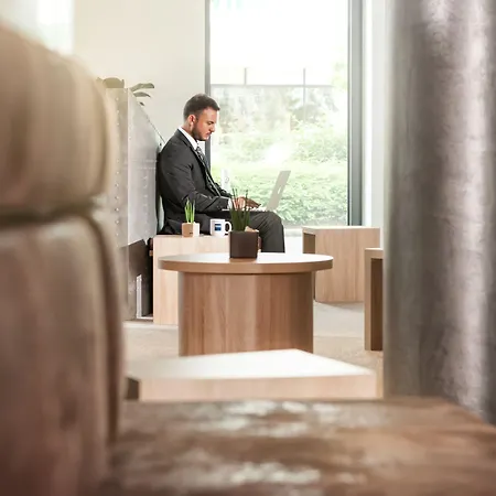 Hotel Essential By Dorint Stuttgart/airport