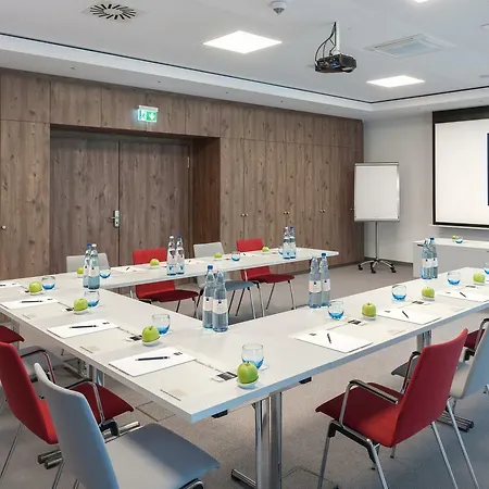 Hotel Essential By Dorint Stuttgart/airport 3*