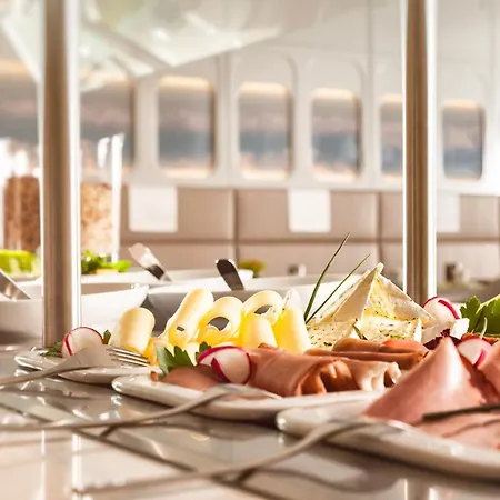 Essential By Dorint Stuttgart/airport Hotel 3*